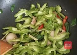 苦瓜炒肉片的做法图解4