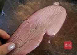 猪心腰花炒蒜苗的做法图解3