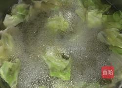 青菜排骨汤面的做法图解2