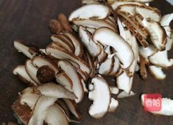 香菇牛肉酱拌面（香菇牛肉酱的做法）的做法图解4