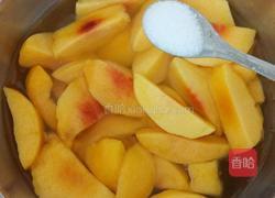 自制黄桃罐头的做法图解3
