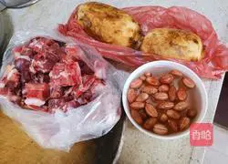 Lotus Root Peanut Pork Ribs Soup Illustration 1