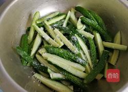 黄瓜泡菜的做法图解2