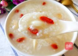 冰糖百合粥的做法图解2