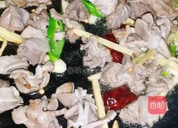 鸡杂炒芹菜的做法图解7