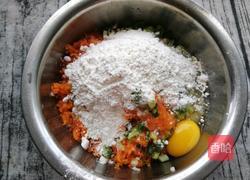 胡萝卜莲藕饼的做法图解8