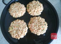 胡萝卜莲藕饼的做法图解14