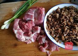 脆肉馅虾仁烧卖的做法图解2