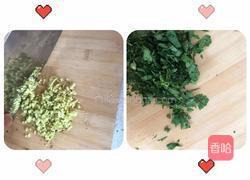 凉拌馄饨 猪肉香菜的做法图解1