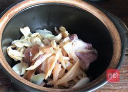 百合鱿鱼汤的做法图解9