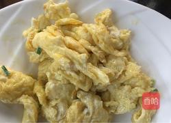 西兰花炒鸡蛋的做法图解8