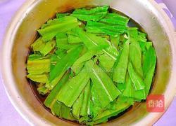 蒜茸油麦菜的做法图解3