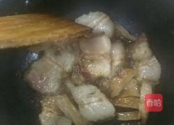 萝卜干炖五花肉的做法图解4
