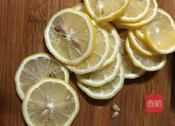 百香果蜂蜜柠檬水的做法图解4