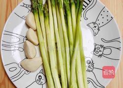 迷迭香黑胡椒牛排的做法图解2