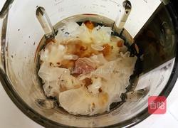 桃胶银耳雪燕羹的做法图解3