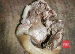 凉拌猪头肉的做法图解1