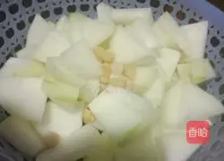 Illustration of how to make scallops and east melon 2