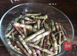 清炒麻豆角的做法图解2