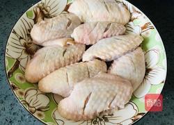 这是什么神仙美味,咸蛋黄鸡翅也太好吃了吧的做法图解1