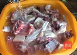 啤酒鸭的做法图解1