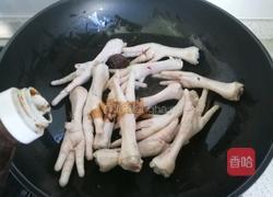 花生炖凤爪的做法图解8
