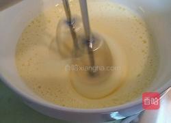 黄油芝麻鸡蛋卷的做法图解2