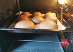 黑全麦面包的做法图解13