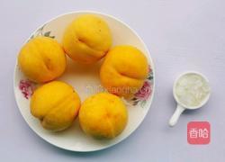 黄桃罐头的做法图解1