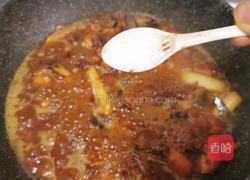 板栗烧鸡块的做法图解17