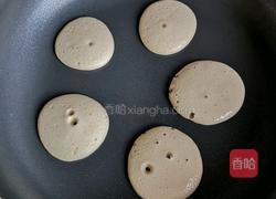 香蕉松饼的做法图解7