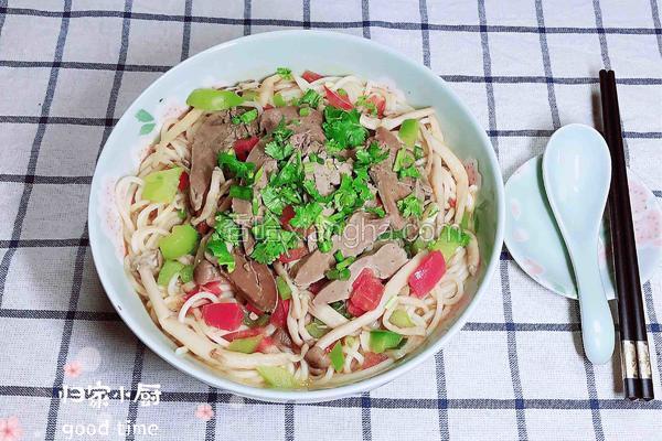 鸭肝菌汤面