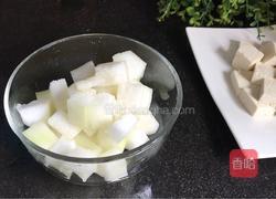冬瓜豆腐汤的做法图解2