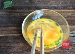 苕叶炒鸡蛋的做法图解5