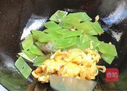 莴笋炒鸡蛋的做法图解12