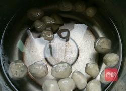 白菜肉丸子汤的做法图解4