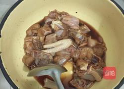 黄焖鸡米饭的做法图解1