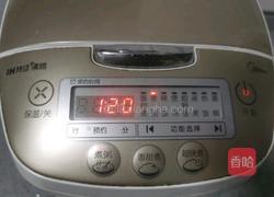 桃胶银耳小米粥的做法图解9