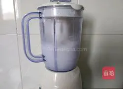 Freshly squeezed coconut juice recipe 5