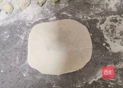 春饼韭菜盒子的做法图解7