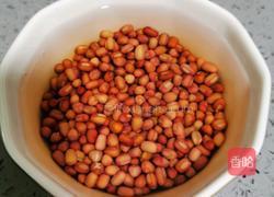 红豆莲子小米粥的做法图解2