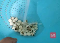 红豆莲子小米粥的做法图解4