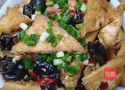 木耳炒豆腐的做法图解7