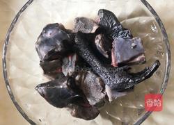 虫草茶树菇板栗煲乌鸡的做法图解1