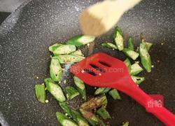 秋葵煸鸡蛋的做法图解8