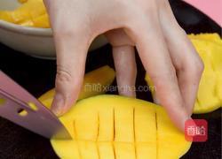 减肥餐~芒果虾仁的做法图解3