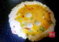 Illustration of how to make oyster omelette 8