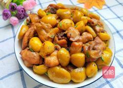 板栗烧鸡块的做法图解1