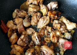 板栗烧鸡块的做法图解8