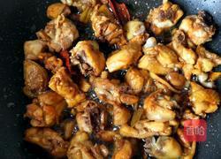 板栗烧鸡块的做法图解11